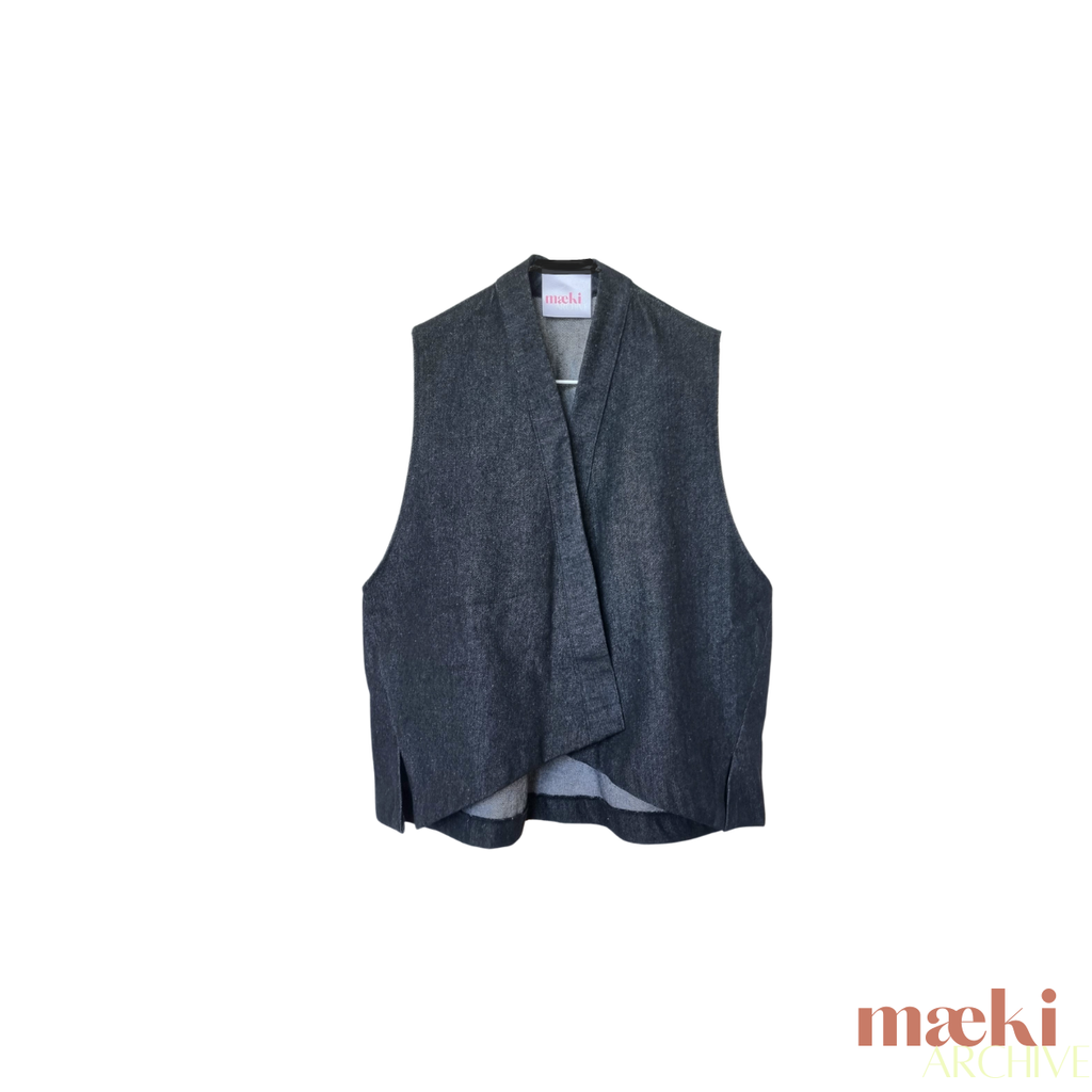 vero top - black denim
