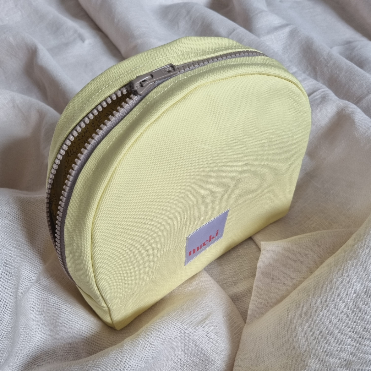 piccolo make up bag - pale yellow